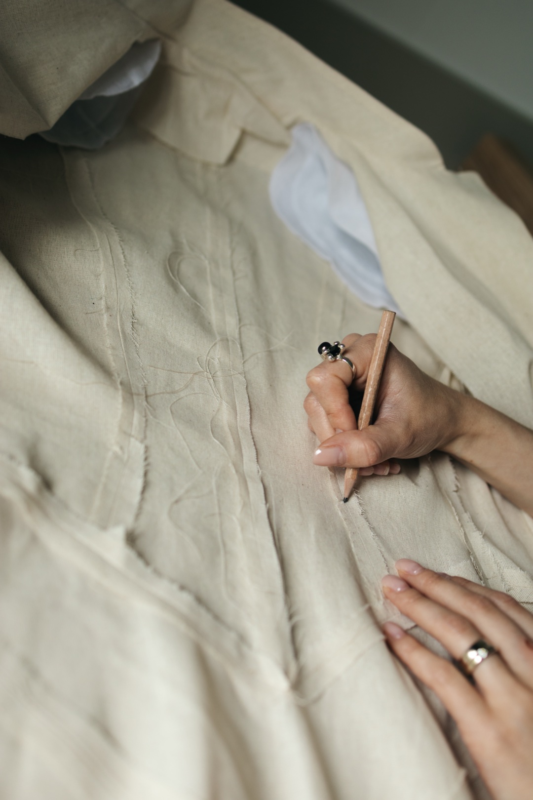 Marking a calico toile in pencil